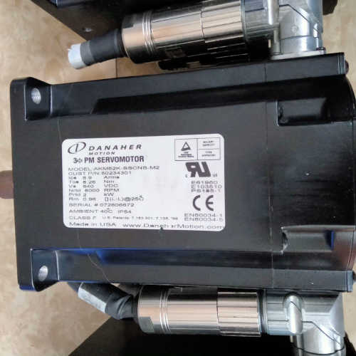 议价科尔摩根电机AKM52K-SSCNS-M2二手拆机功能正常实
