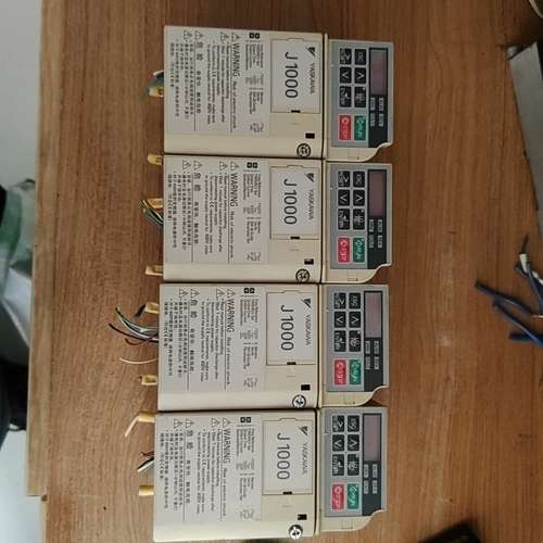 议价安川变频器  CIMR-JBBA003BAA   220V