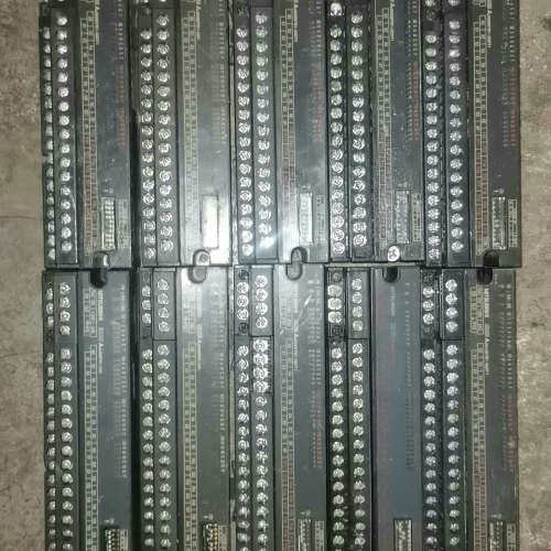 议价三菱远程模块 拆机件 成色如图 32D 32T 32DT1