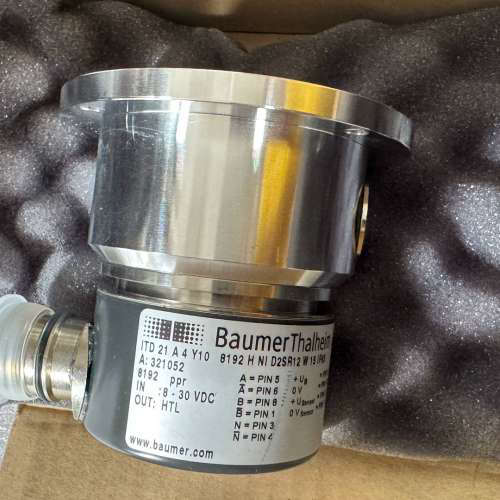 议价全新Baumer Thalheim编码器ITD 21 A 4