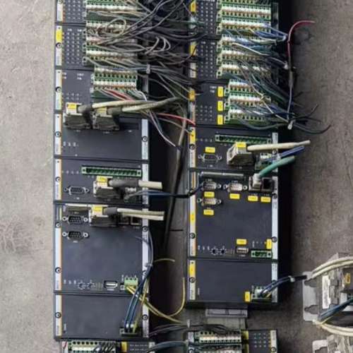 议价Bachmann拆机模块DO232有2个400