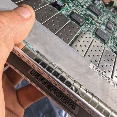 议价SSN1SLT123-S1.1 全新无，满配光模块2张，