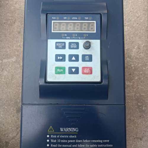议价安华变频器 A100T 3.7/5.5KW  拆机功能正常，