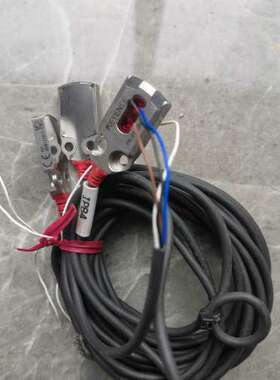 议价基恩士光电传感器，    PR-FB15N3，正常拆机。