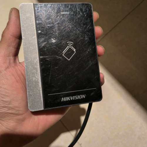 议价海康门禁读卡器DS-k1102M，