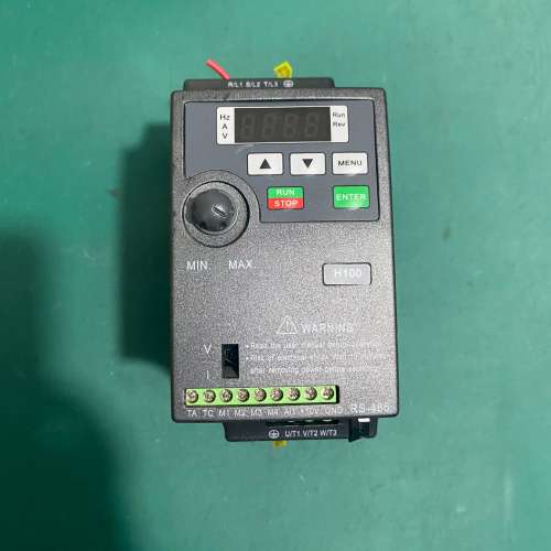 议价科肯变频器H100-S0.75G，单相220V输入，0.75