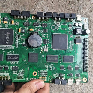 EP3c10F256C8N M11 议价工控 4D2Y