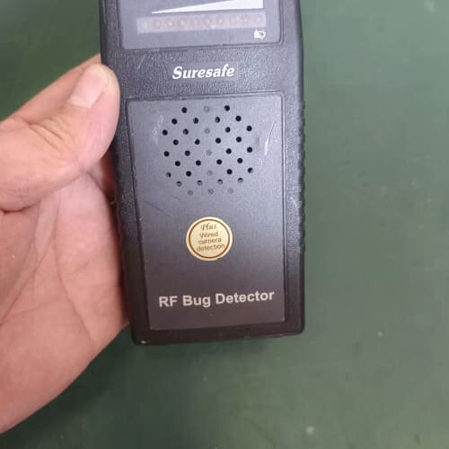 议价出售RF Bug Detector反监听设备，成色如图，没充