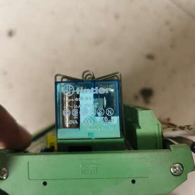 议价Finder Type40.61s电器8脚 24VDC 16