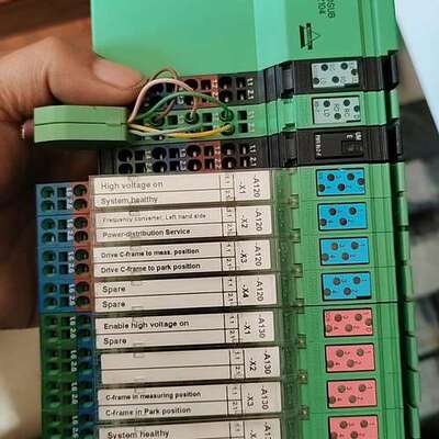 议价菲尼克斯，2742104一组成色漂亮2手拆机有需要的联系，价