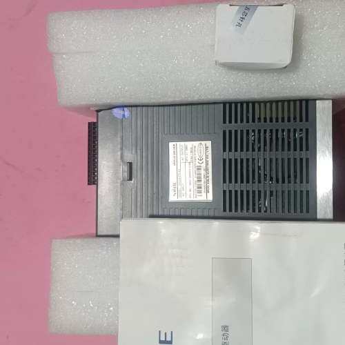 议价全新信捷驱动器  DS2-41P5-AS，功率1.5KW，全