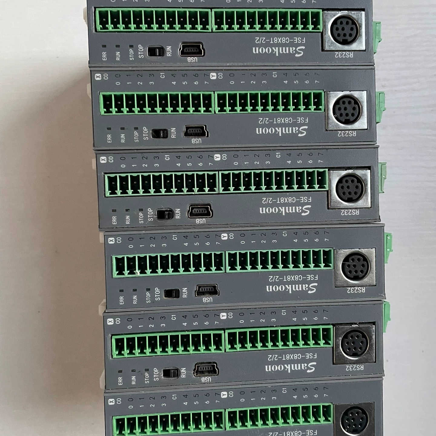 议价显控PLC控制器模块、主机FSE-C8X8T-2/2，实物拍