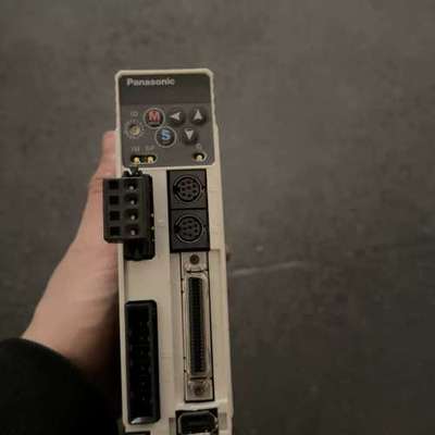 议价二手拆机A4伺服驱动器MADDT1205，100W功率，