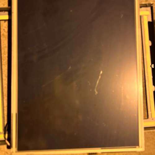 议价液晶屏M150XN07。拆机，屏幕完好。屏幕有触摸，功能正常