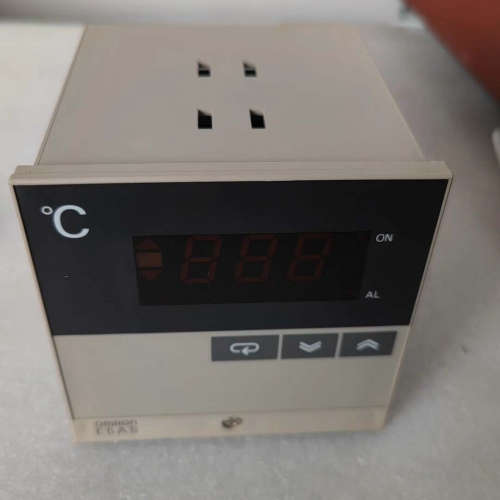 议价温控仪温控 E5AS-R1P 全新无