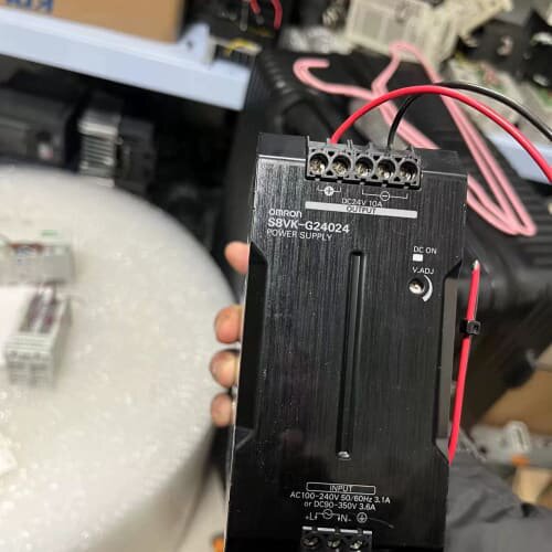 议价S8VK-G24024二手拆机电源拍摄功能好