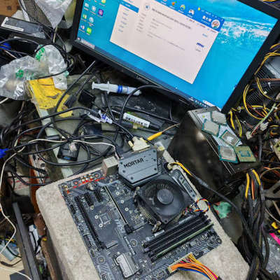 议价微星B360M MORTAR 迫击炮。成色充新，原装挡板，支