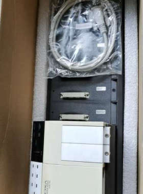 议价二手摩莎EDS-72610G工业以太网交换机，功能完好，带