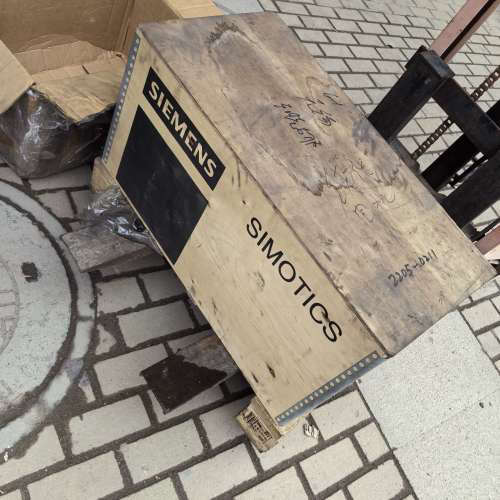 议价1ph8131-1df22-0gc1s120电机有外