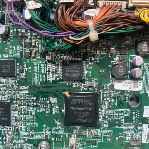 议价出拆机阿特拉ep3c40f484c8n整板出有20来张