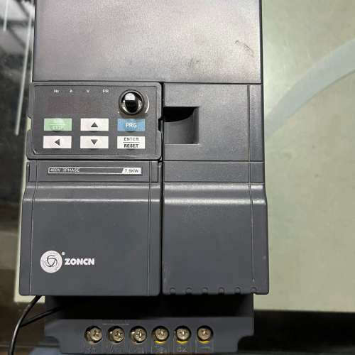 议价Z2400-7R5P   拆机众辰变频器，实图，功能完好，要