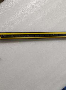 议价西克光栅C4P-SA04530A00一条，成色如图实物拍照，