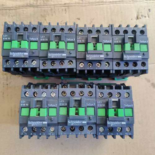 议价交流接触器LC1E1810，二手物品，成色如图，实物拍