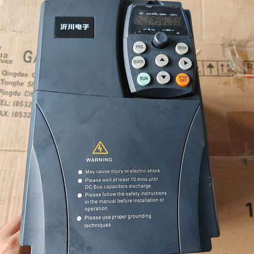 议价沂川变频器YC580(N)-004G/5R5P-4，4.0K