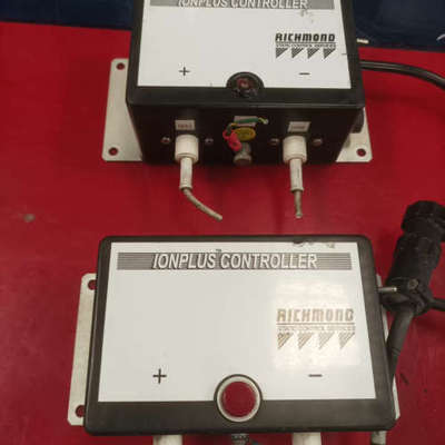 议价I0NPLUS静电控制器，KT17-ESDC1，二手拆机2个