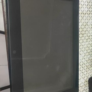 议价数码相框，17寸的带1个8g的sd存储卡，可以存储2000多