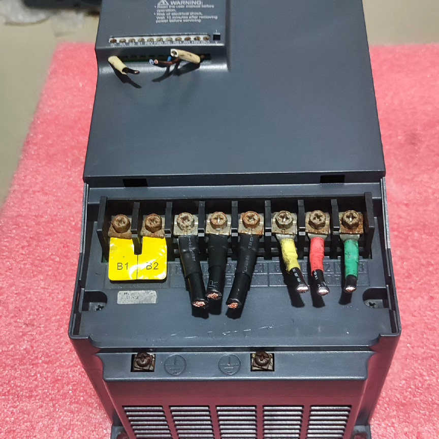 议价拆机众辰变频器 15KW    NZ200T-15GY-4