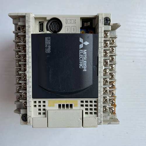 议价正品FX3GA-24MT-CM，功能正常，成色如图