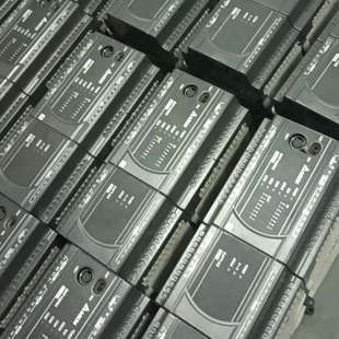 议价拆机台达PLC扩展DVP16ES200R DVP04PT