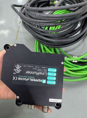 议价倍加福LineRunner激光传感器，型号是OLV125-F
