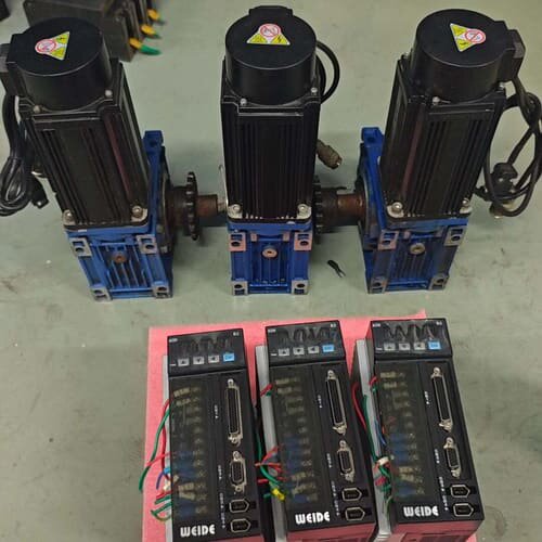 议价韦德伺服驱动器WD15B2110LC2，1.1KW功率。