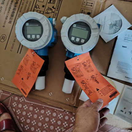 议价EH 雷达物位计 FMR244-A2VGGSAA2A 有两