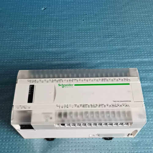 议价PLC TM218LDA40DRPHN 4个外观完好，