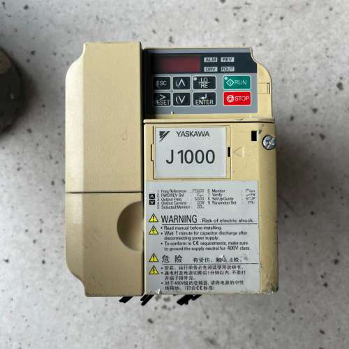 议价安川J1000变频器1.5kw/0.75kw JB4A000