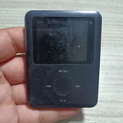 议价iPod nano 黑色 A1137 2GB/FM图片