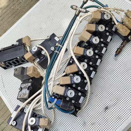 议价瑞典拆机 mecman电磁阀 580-172和553-1