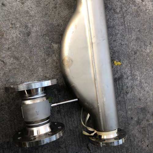 议价EH 涡街计DN100全新的，表头被拆