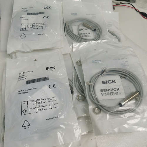 议价西克传感器VT12T-2P112