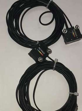 议价CZ-H35S，基恩士CZ-H35S，原装拆机，功能正常。