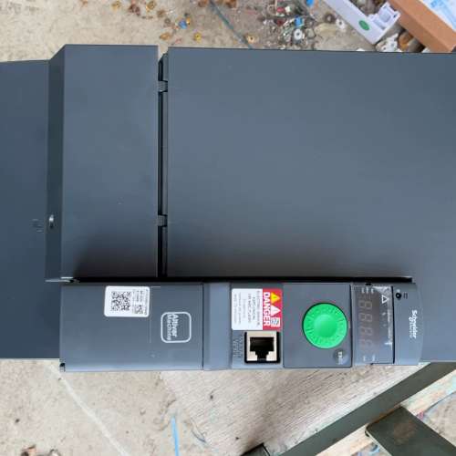 议价变频器ATV320D15N4B 二手正品装机没用过施耐