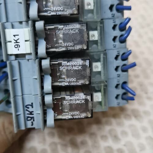 议价RP 421024 SCHRACK继电器 24V 8脚 原装