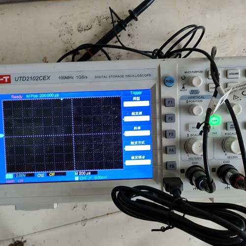 议价优利德示波器UTD2102CEX  100MHZ  1GS/