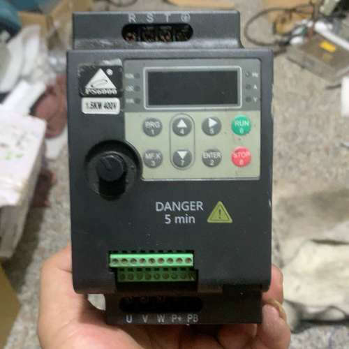 议价永邦变频器，型号：PS6000T1.5GB，1.5KW 40