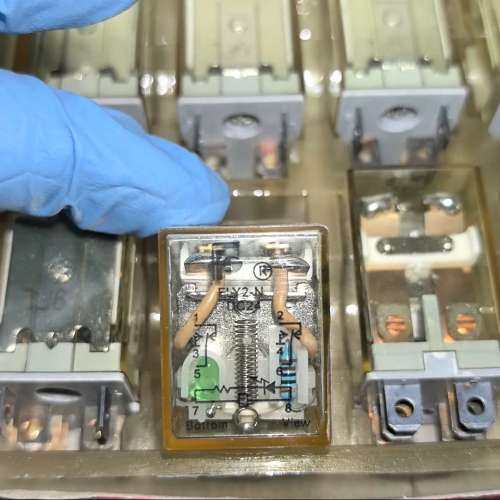 议价FLY2-N继电器DC24V  220V全新正品