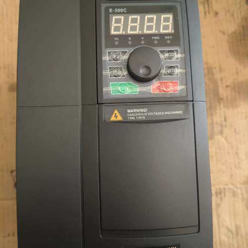 议价紫日变频器ZVF300-G4R0/P5R5T4MD，4.0/