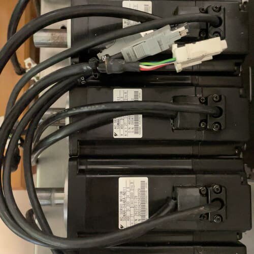 议价安川电机SGMAH-04ABA-ND11 拆机好 40